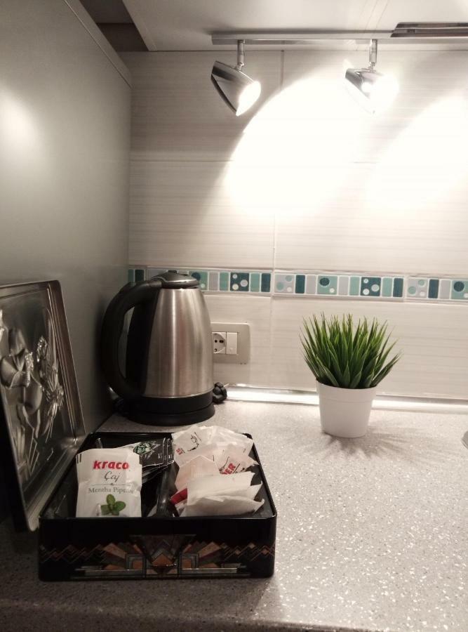 Elen Apartment - Adults Only 奥里库姆 外观 照片